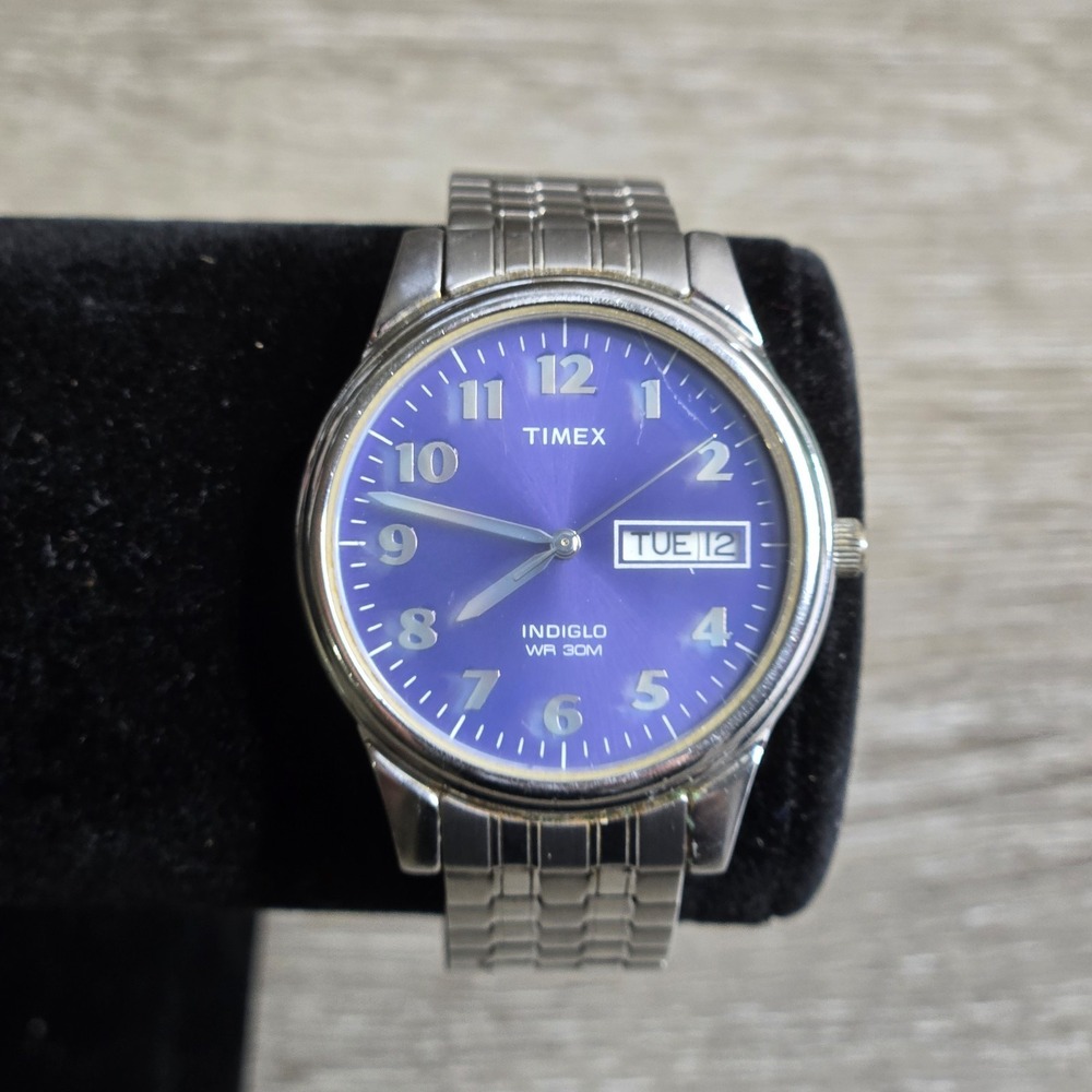 Timex Indiglo Men's Watch Blue Dial Silver Tone Expansion Band Day Working